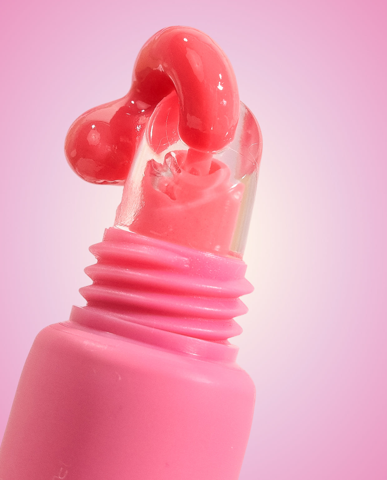 Glossy lip care texture